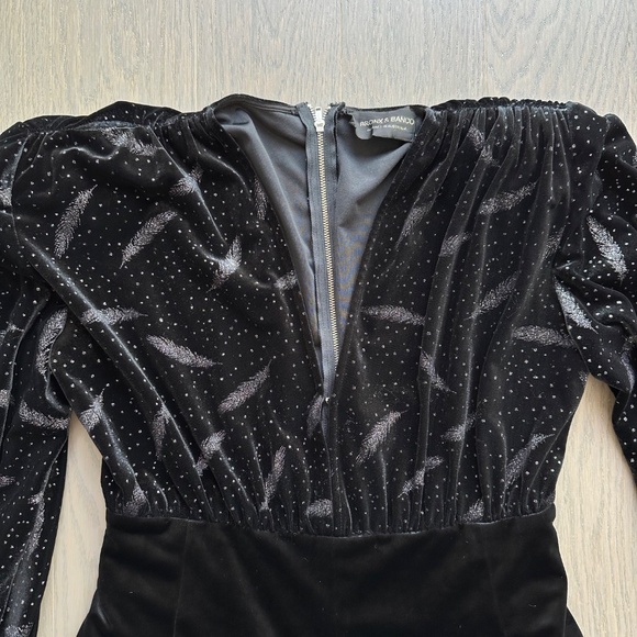 Bronx and Banco Maria Black Velvet Bishop Puffed Sleeve Glitter Plunge Romper M - Picture 5 of 10